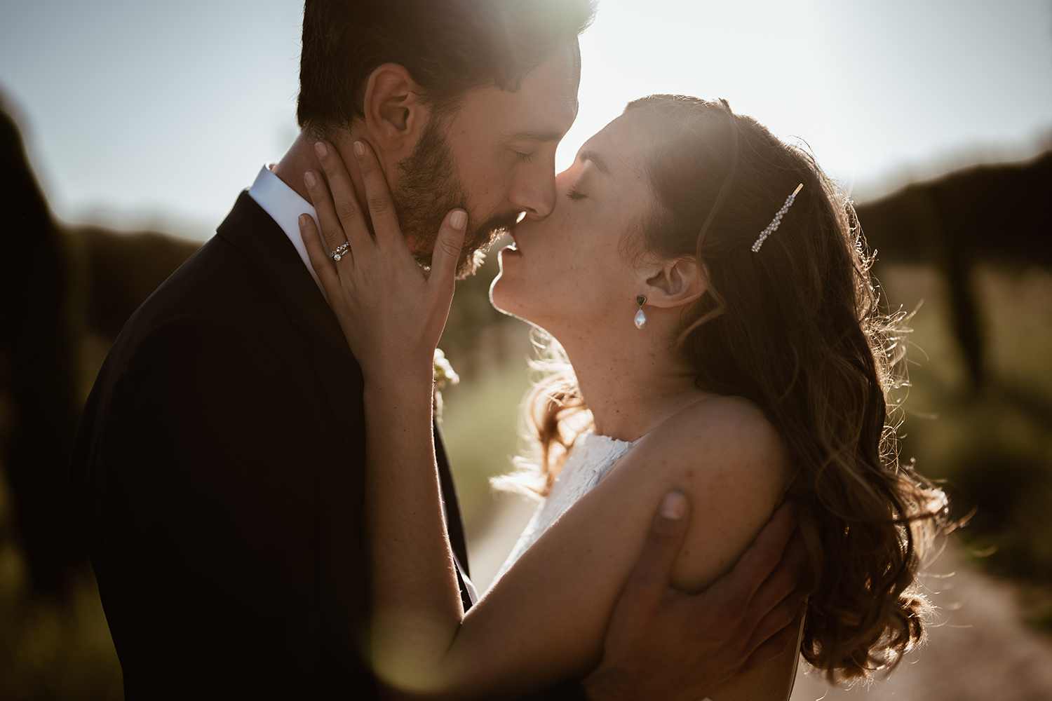 Couple mariage Provence Golden Hour